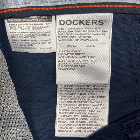 Men’s Navy Blue Docker’s Supreme Flex Ultimate Short - Picture 9 of 10